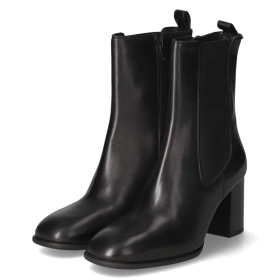 Stiefeletten - black