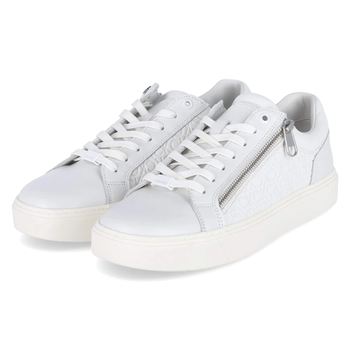 Low Sneaker - triple white mono