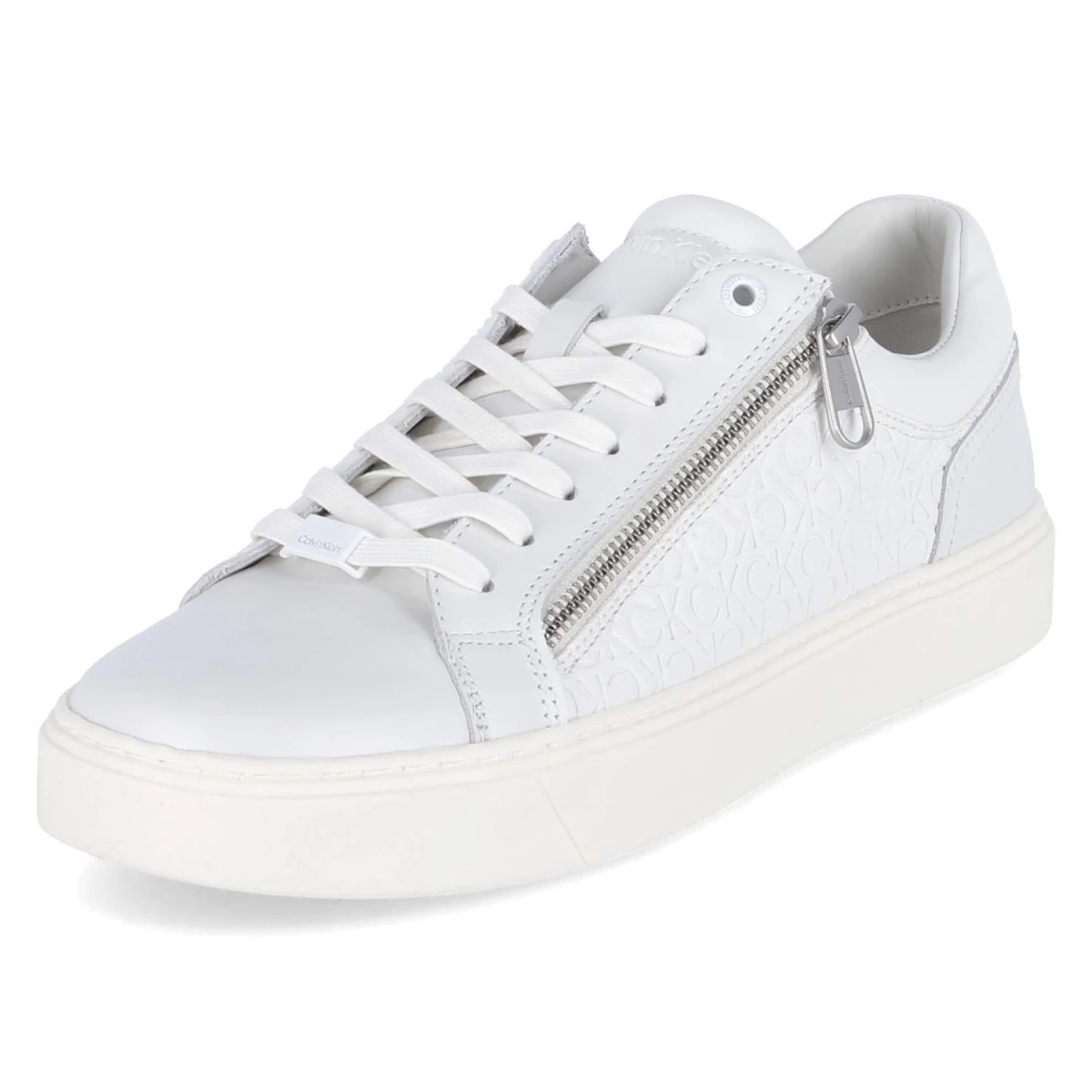 Low Sneaker - triple white mono